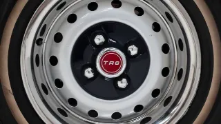 Foto 11 di 40: Triumph TR6 + Overdrive