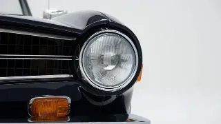 Foto 28 di 40: Triumph TR6 + Overdrive