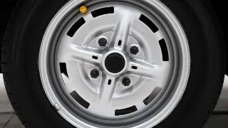 Foto 22 di 40: Volkswagen Kever 1303