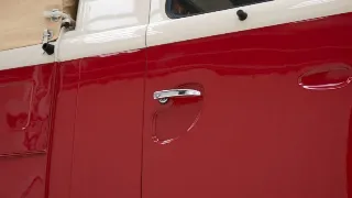 Foto 13 di 40: Volkswagen T1 Doka