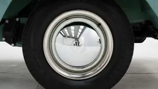 Foto 36 di 40: Volkswagen T1 Kombi 21 Windows