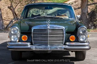 Foto 3 di 24: 1971 Mercedes Benz 280SE