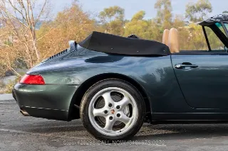 Foto 19 di 24: 1995 Porsche 993