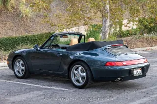 Foto 8 di 24: 1995 Porsche 993