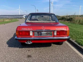Foto 8 di 8: Mercedes-Benz 280 SLC | 1976 | Route 66 Auctions