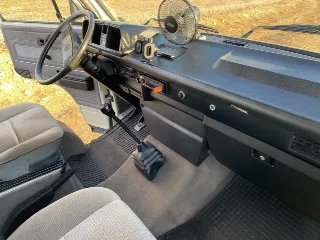 Foto 2 di 8: Volkswagen T3 California | 1990 | Route 66 Auctions