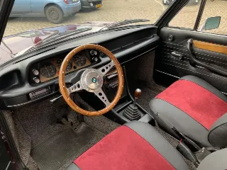Foto 2 di 8: BMW 2002 tii Touring | 1974 | Route 66 Auctions