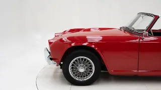 Foto 22 di 40: Triumph TR4 + Overdrive