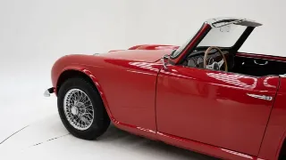 Foto 40 di 40: Triumph TR4 + Overdrive
