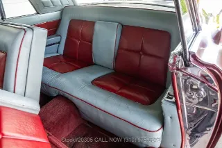 Foto 16 di 24: 1956 Lincoln Continental MK II
