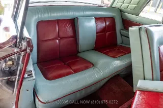 Foto 21 di 24: 1956 Lincoln Continental MK II