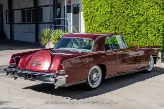 Foto 5 di 24: 1956 Lincoln Continental MK II