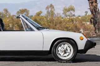 Foto 20 di 24: 1975 Porsche 914 2.0