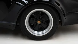 Foto 31 di 40: Porsche 911 930 Turbo
