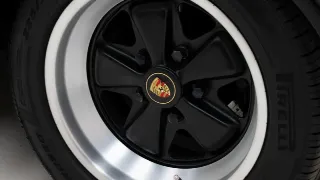 Foto 32 di 40: Porsche 911 930 Turbo