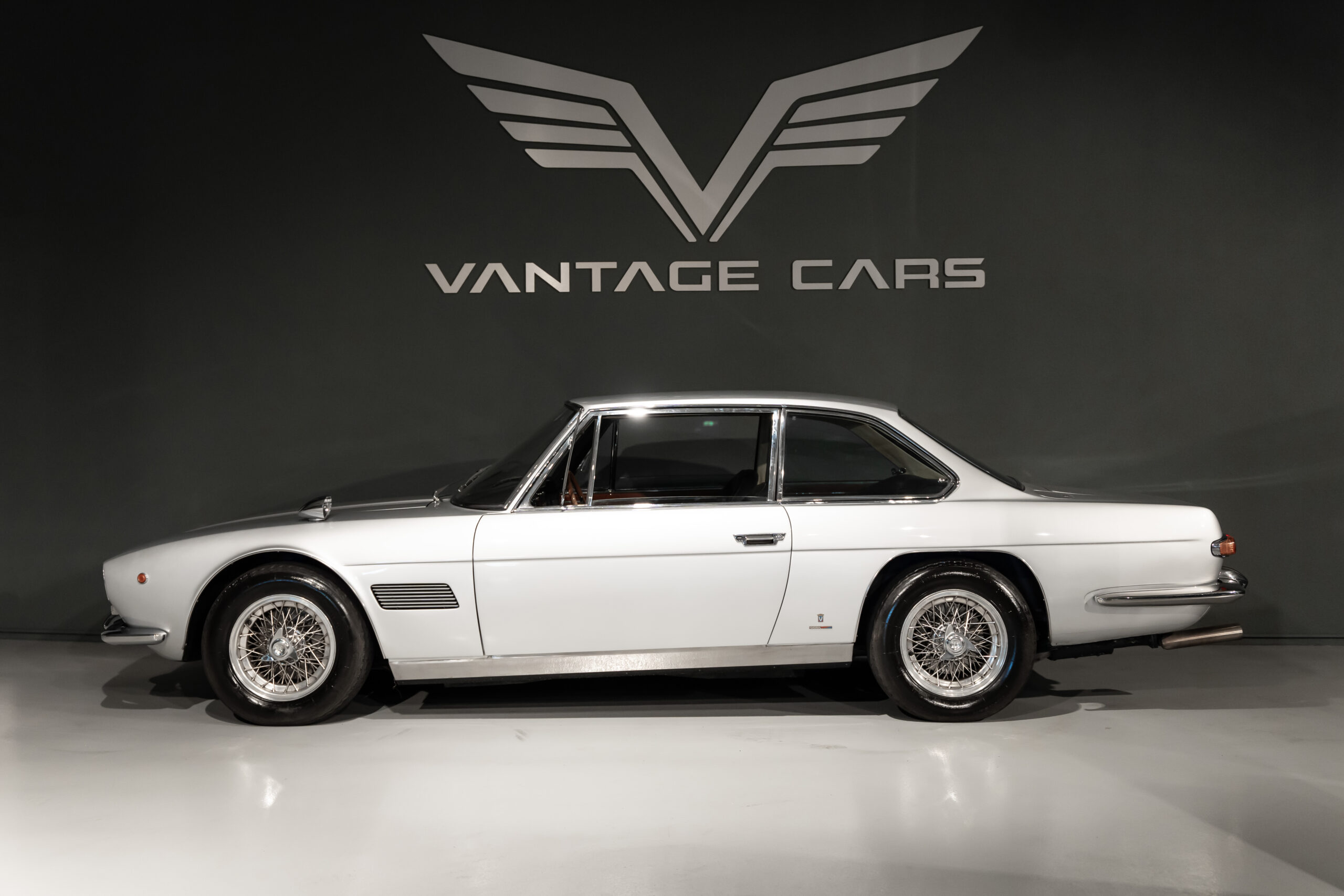 MASERATI Mexico 4.7 V8 by Vignale
