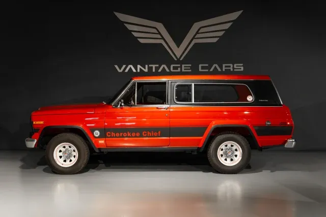 JEEP Cherokee 5.9 V8 Chief