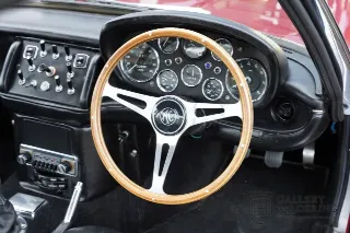 Foto 46 di 106: AC 428 Frua Fastback Coupé “Manual gearbox”