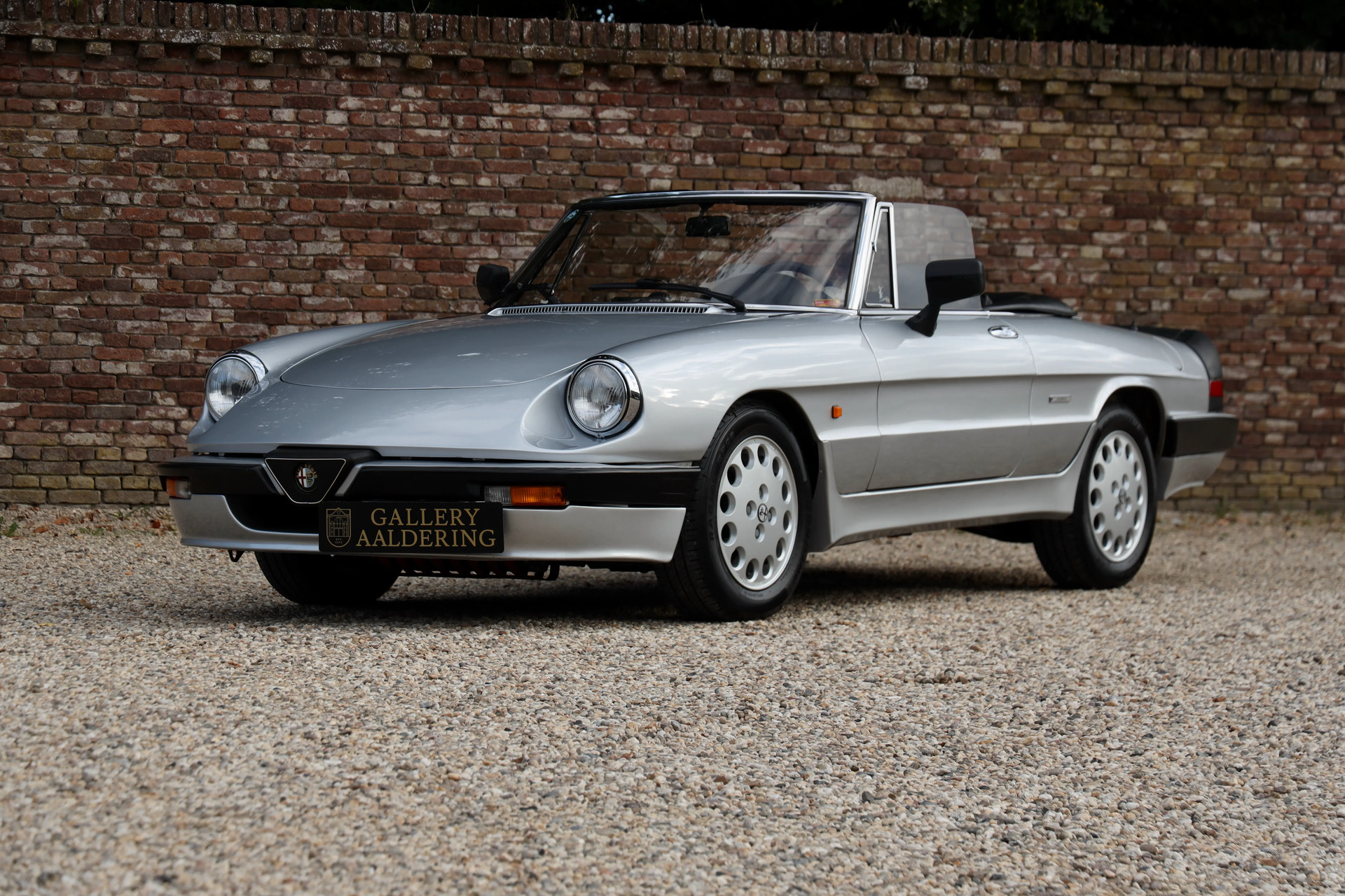 Alfa Romeo Spider 2.0 QV “Argento”