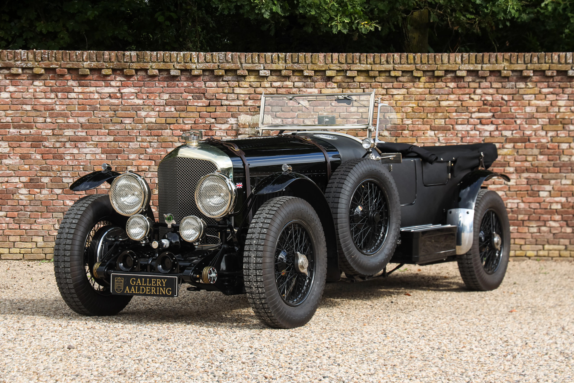 Bentley Speed 8 “Peking to Paris spec” by Racing Green FULL OPTIONS!