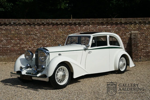 Bentley 3½ litre “Streamline” by Park Ward & Co