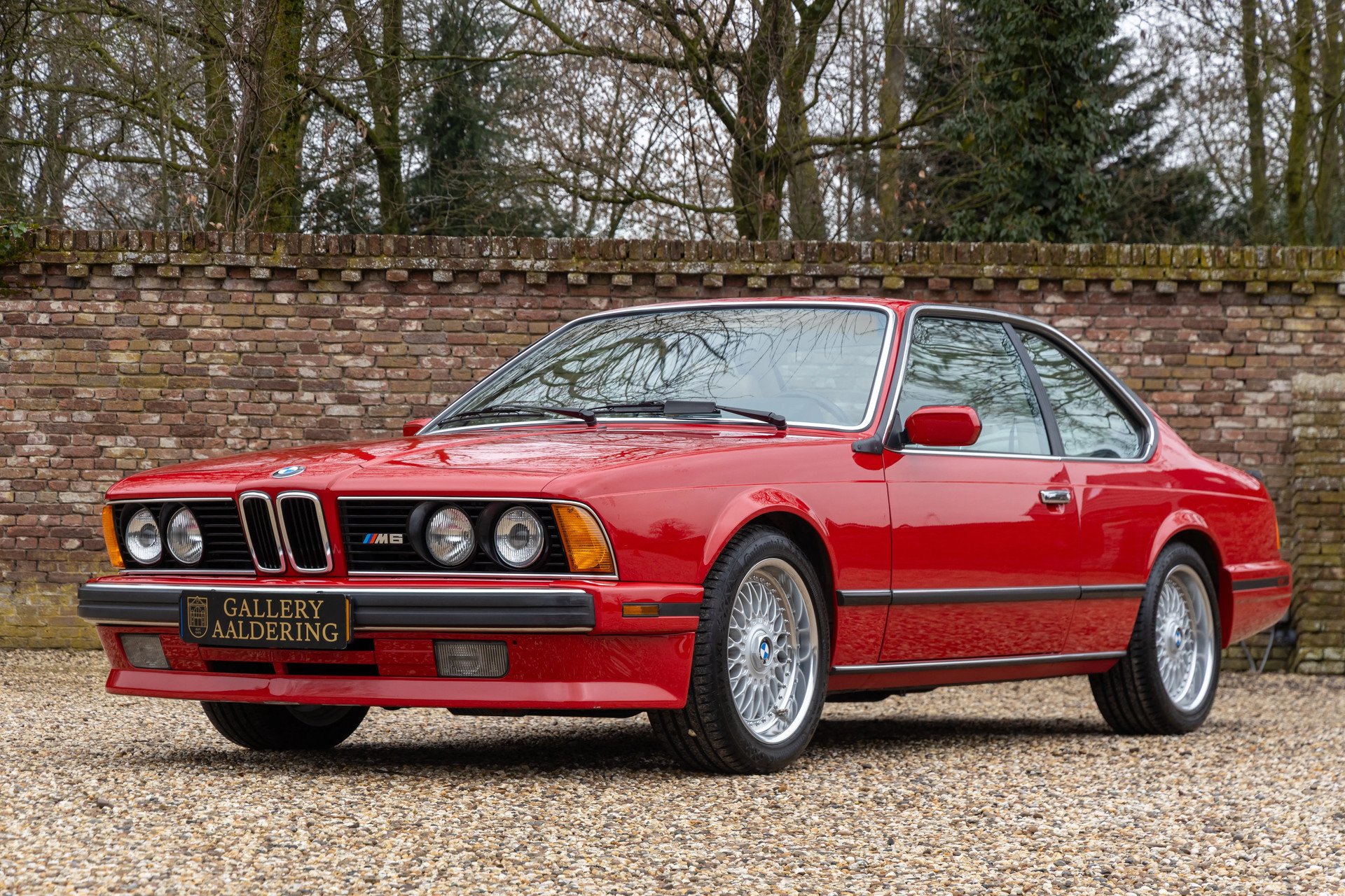 BMW M6 “Finest E24 series”