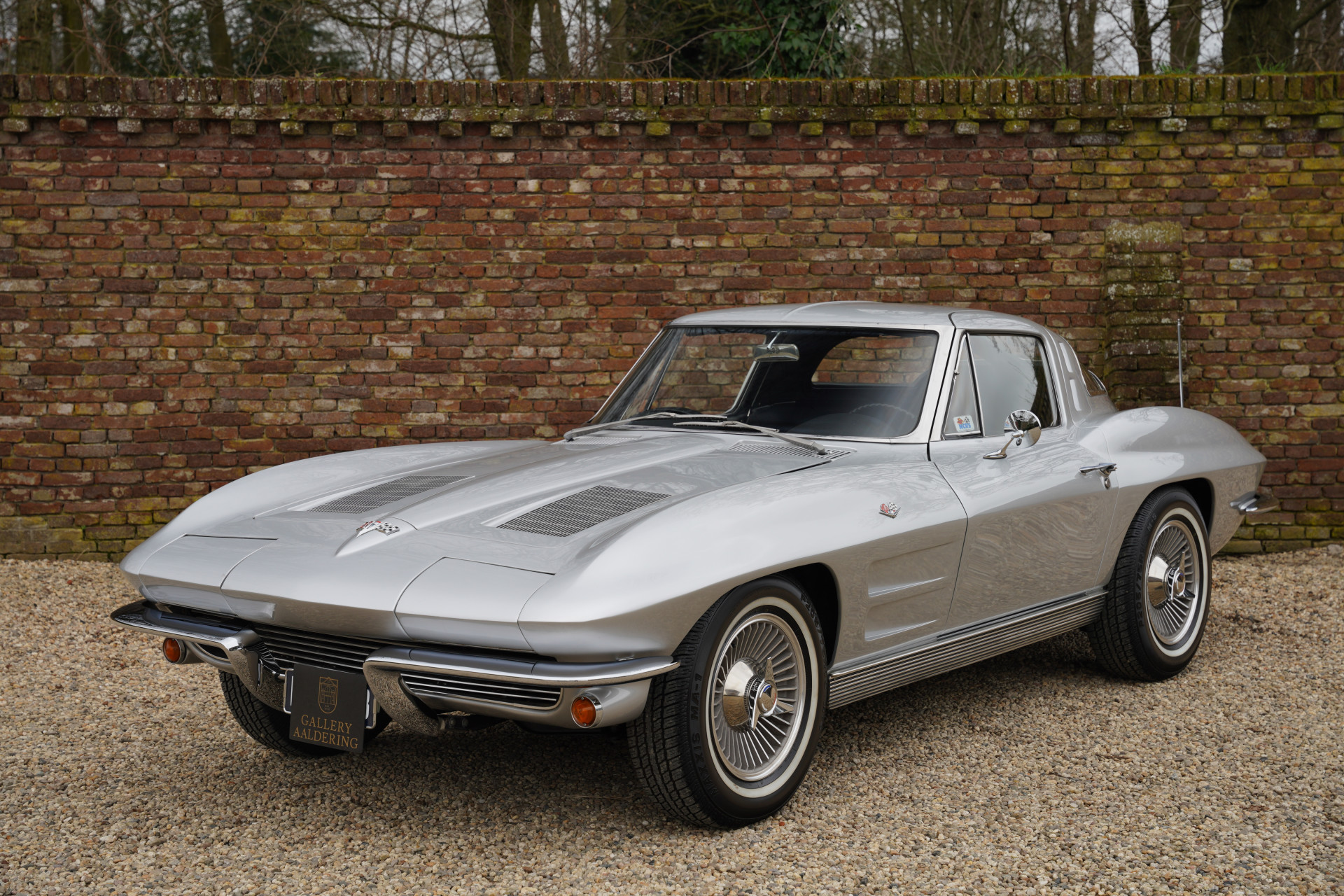 Chevrolet Corvette C2 Sting Ray Split-Window 327 Coupé
