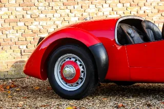 Foto 110 di 118: Healey Silverstone “The D-type from Kenya”