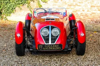 Foto 32 di 118: Healey Silverstone “The D-type from Kenya”