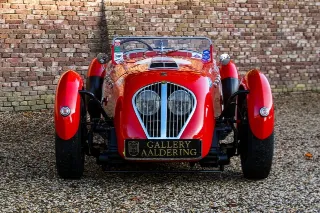 Foto 5 di 118: Healey Silverstone “The D-type from Kenya”