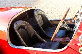 Foto 65 di 118: Healey Silverstone “The D-type from Kenya”