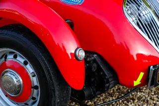 Foto 70 di 118: Healey Silverstone “The D-type from Kenya”