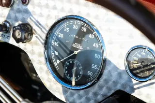 Foto 81 di 118: Healey Silverstone “The D-type from Kenya”