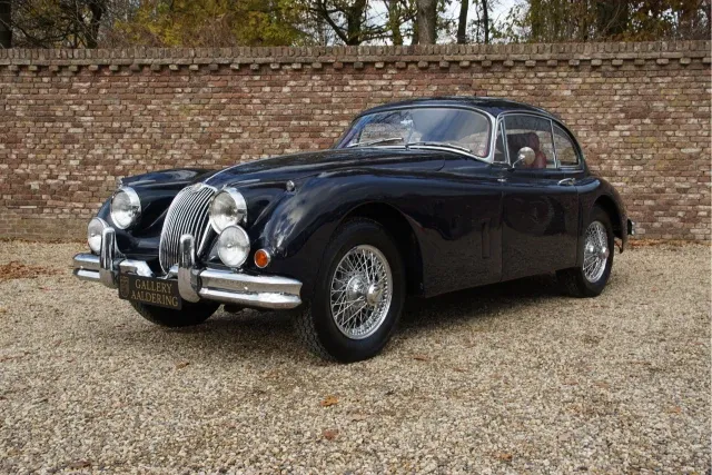 Jaguar XK150 FHC 3.4 SE