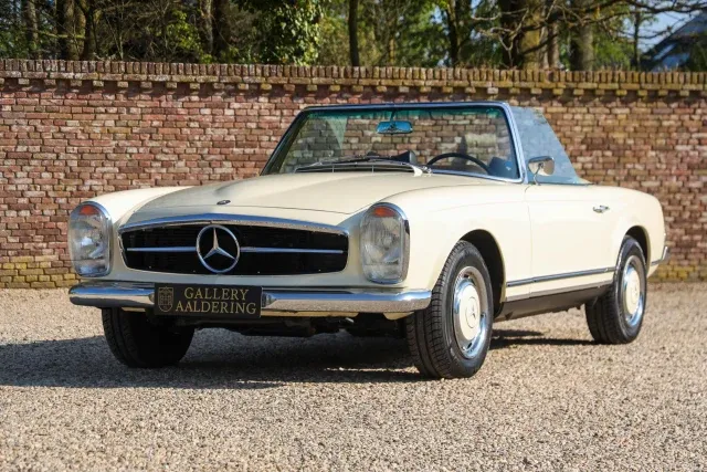 Mercedes Benz 250 SL Pagode