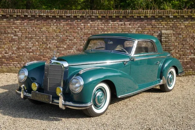 Mercedes-Benz 300 S Coupé PRICE REDUCTION!