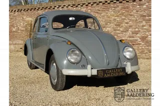 Foto 29 di 100: Volkswagen Beetle Standard Oval 1200