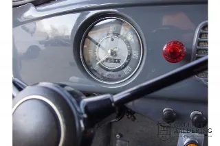 Foto 42 di 100: Volkswagen Beetle Standard Oval 1200
