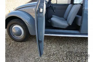 Foto 59 di 100: Volkswagen Beetle Standard Oval 1200