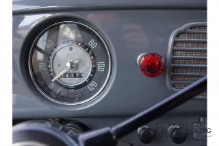 Foto 91 di 100: Volkswagen Beetle Standard Oval 1200