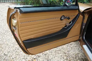 Foto 19 di 98: Volvo P1800E Coupé Overdrive “Better than new”