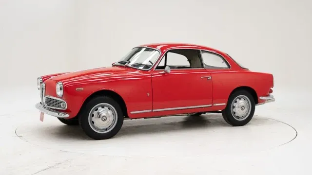 Alfa Romeo Giulia Sprint 1300