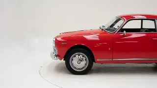 Photo 26 sur 40: Alfa Romeo Giulia Sprint 1300