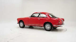 Photo 4 sur 40: Alfa Romeo Giulia Sprint 1300