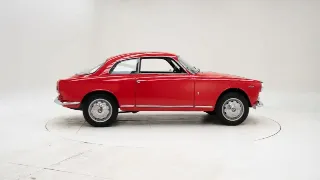 Photo 5 sur 40: Alfa Romeo Giulia Sprint 1300