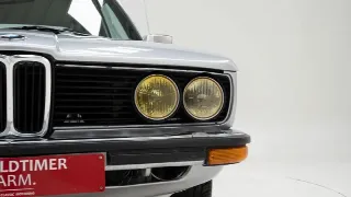 Photo 17 sur 40: BMW 520 E12