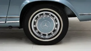 Foto 28 von 40: Mercedes-Benz 280 SL Pagode + Hardtop