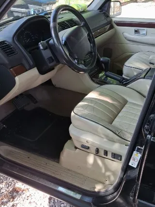 Foto 2 von 8: Land Rover Range Rover P38 4.6 HSE | 1999 | Route 66 Auctions