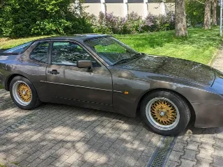 Photo 4 sur 8: Porsche 944 | 1984 | Route 66 Auctions