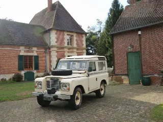 Foto 3 von 8: Land Rover Series III 88 | 1979 | Route 66 Auctions